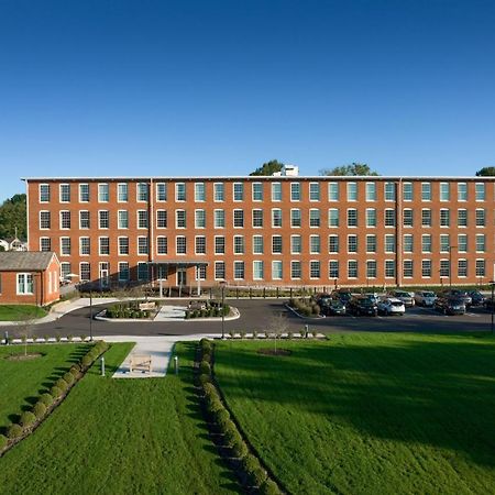 Fairfield Inn & Suites Madison Historic Eagle Cotton Mill Exteriér fotografie
