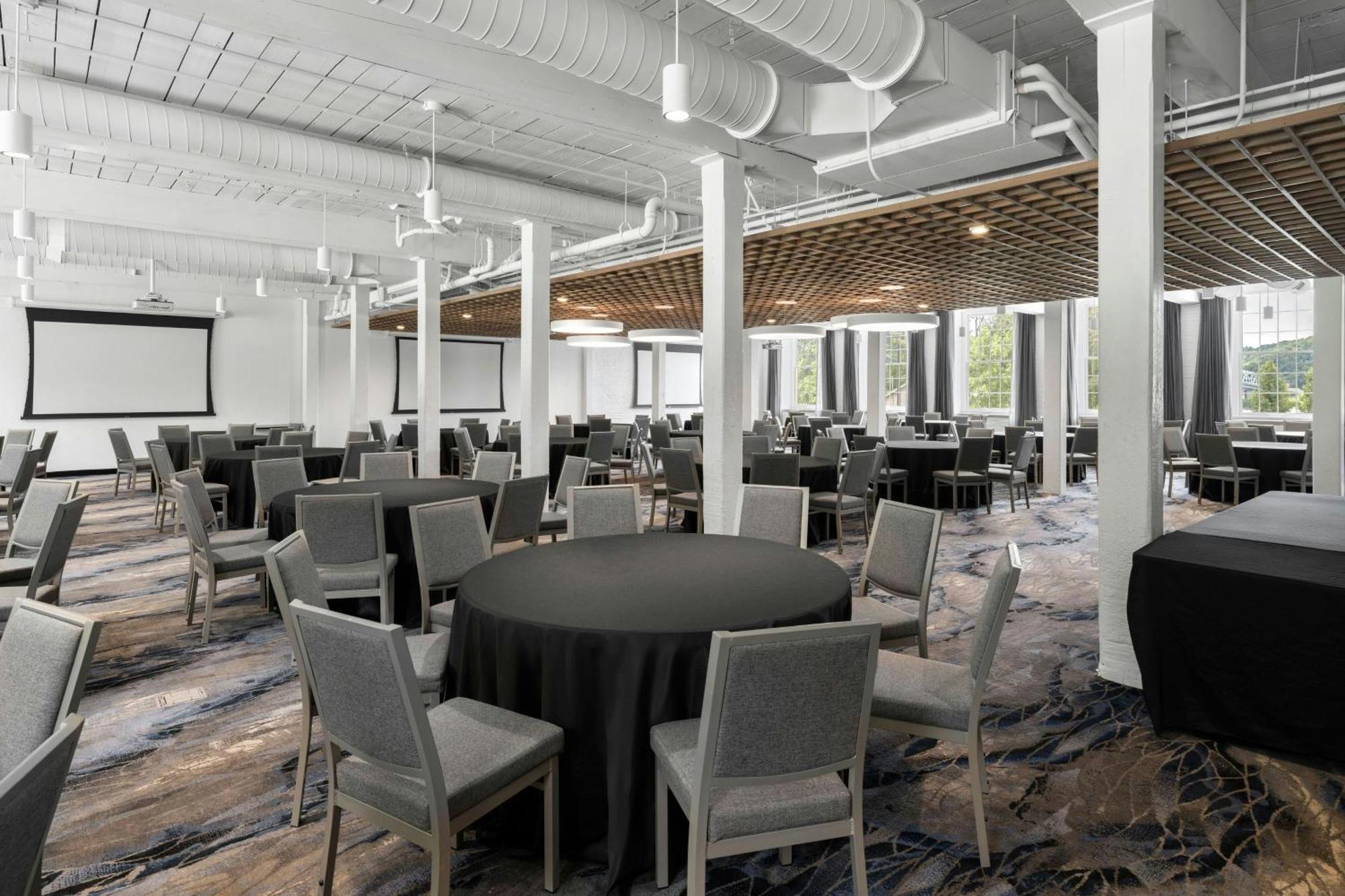 Fairfield Inn & Suites Madison Historic Eagle Cotton Mill Exteriér fotografie