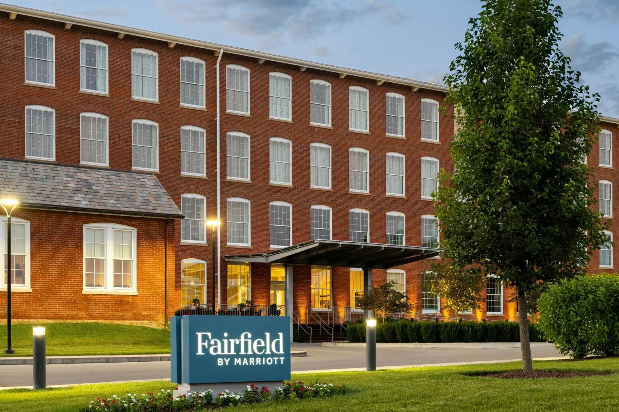 Fairfield Inn & Suites Madison Historic Eagle Cotton Mill Exteriér fotografie